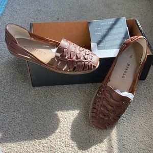 Nisolo Hurache Sandal - like new/excellent condition